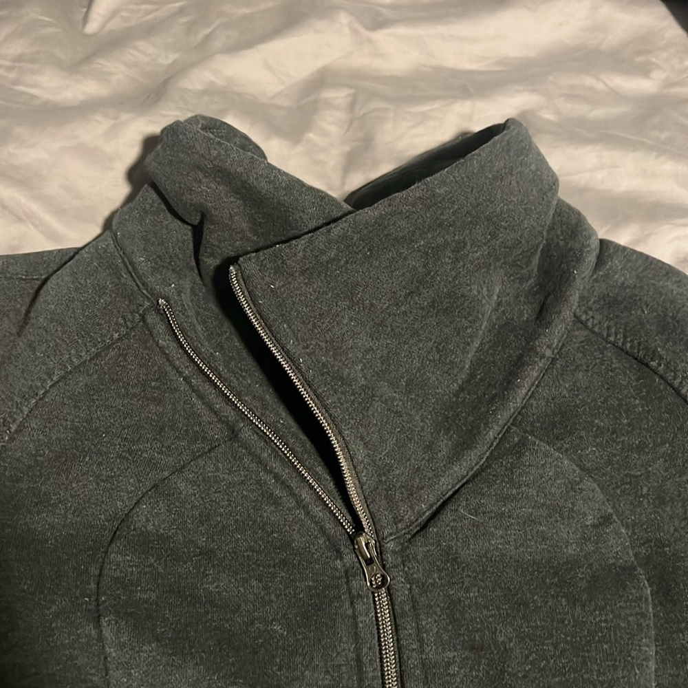 Lululemon jacket grey large - Picture 5 of 9